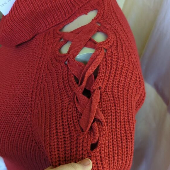 Cozy Chunky Knit - Open Shoulder Turtleneck Sweater XL NWT (New York & Company) - Picture 2 of 10